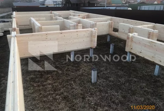 Сборка дома из профилированного бруса площадью 232,7 кв. м. фото 1 - NORDWOOD