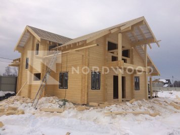 Монтаж кровли дома из клееного бруса площадью 257 кв. м. фото 2 - NORDWOOD