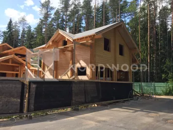 Монтаж кровли гаража из клееного бруса площадью  фото 2 - NORDWOOD