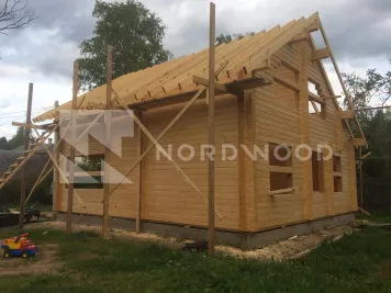 Монтаж кровли дома из клееного бруса площадью 152 кв. м. фото 3 - NORDWOOD