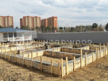 Устройство фундамента дома из оцилиндрованного бревна площадью фото 3 - NORDWOOD
