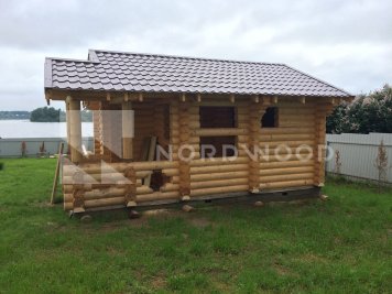 Сборка дома из оцилиндрованного бревна площадью 18 кв. м. фото 4 - NORDWOOD