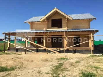 Монтаж кровли дома из клееного бруса площадью 195 кв. м. фото 7 - NORDWOOD