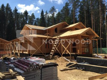 Монтаж кровли дома из клееного бруса площадью 346 кв. м. фото 5 - NORDWOOD