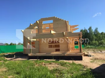 Сборка дома из клееного бруса площадью 195 кв. м. фото 11 - NORDWOOD